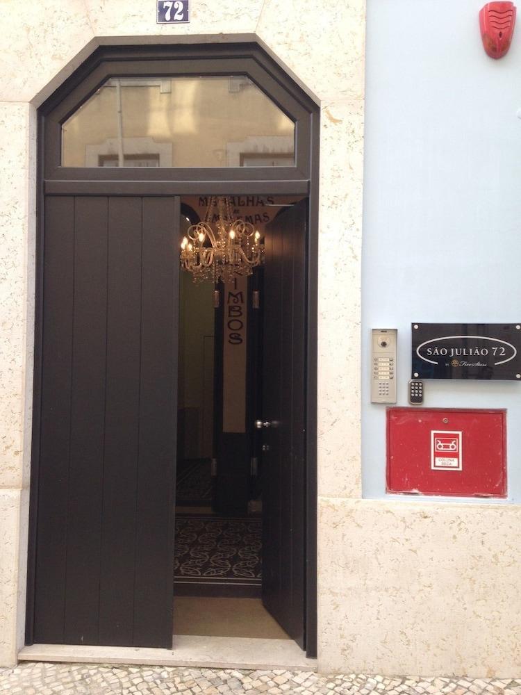 Lisbon Five Stars Apartments Sao Juliao 72 Екстер'єр фото